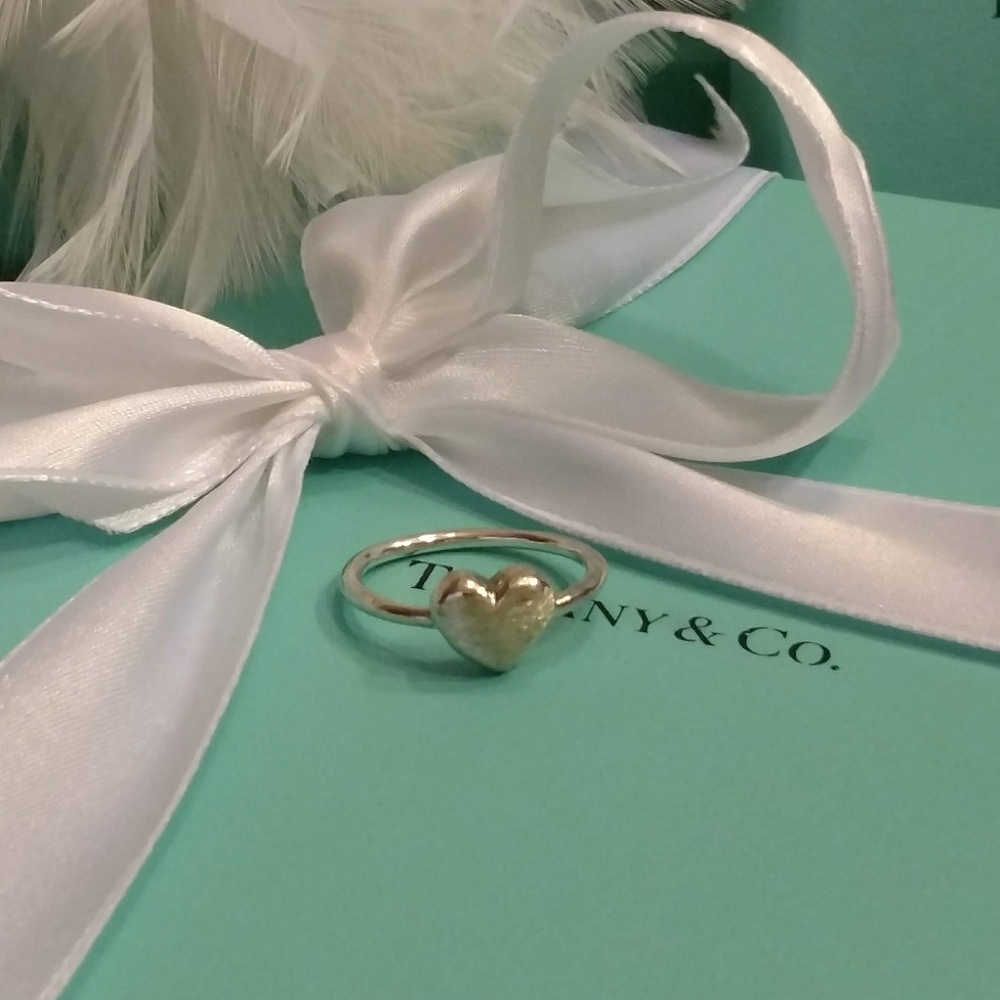 ++SOLD++Tiffany & Co Ring - Picture 7 of 7